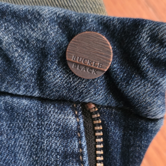 Buckle Black Women's Dark Wash Bootcut Jeans Fit 53 - Picture 6 of 7